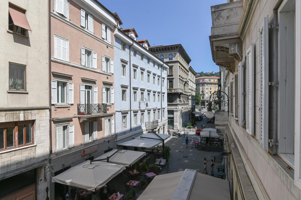 Adria Luxury Residence - Centro Trieste Exterior foto